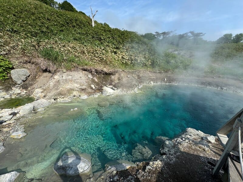 Термальные источники и вулканы: их тесная геологическая связь