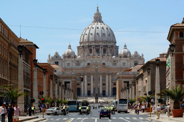 Реферат: Государство Ватикан